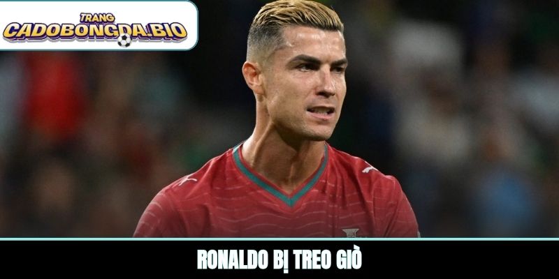 Ronaldo bị treo giò
